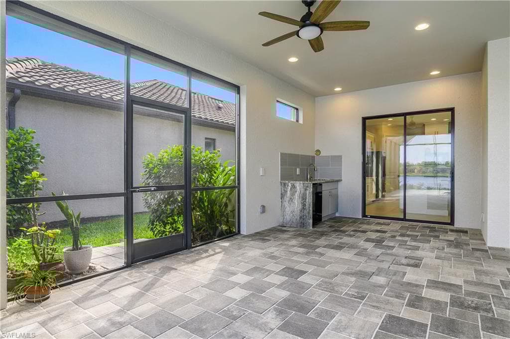 19728 Estero Pointe Ln, Fort Myers, FL 33908-37