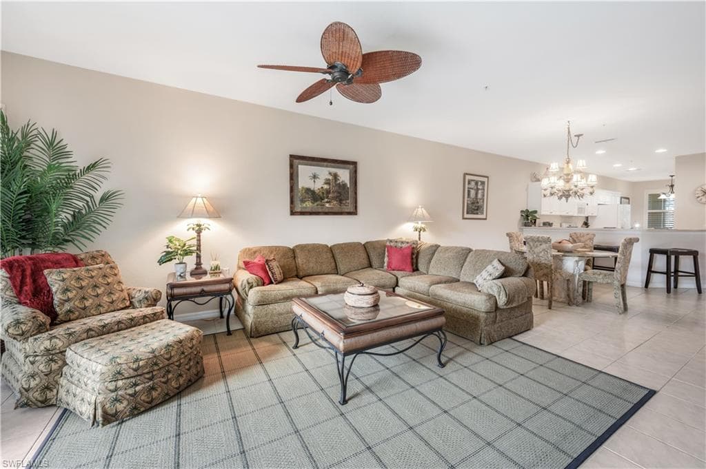 4864 Hampshire Ct 106, Naples, FL 34112-9
