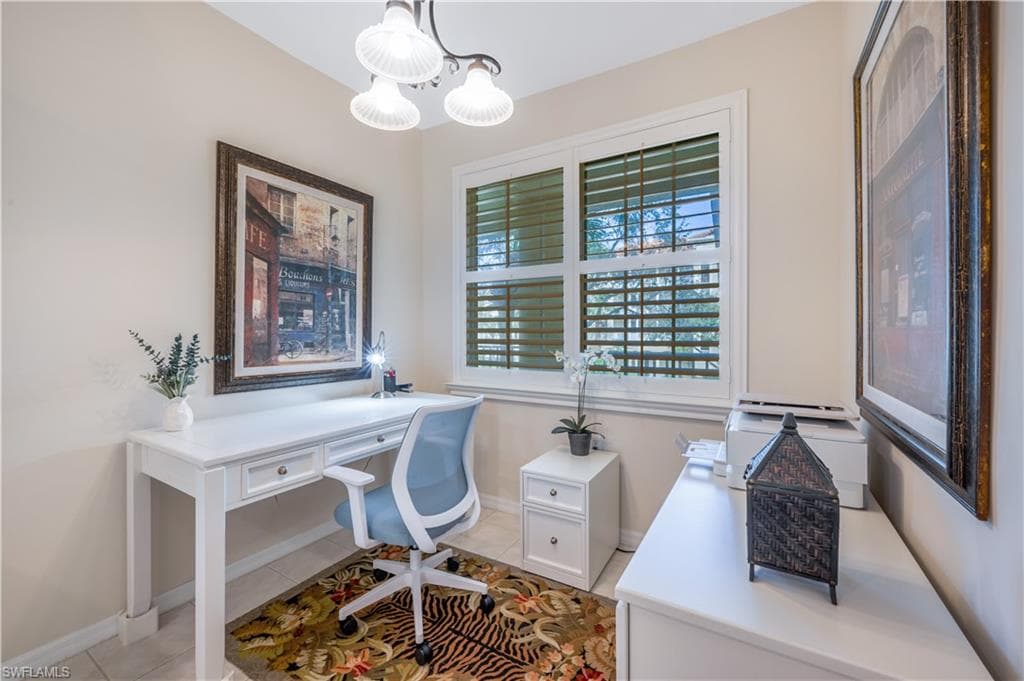 4864 Hampshire Ct 106, Naples, FL 34112-19