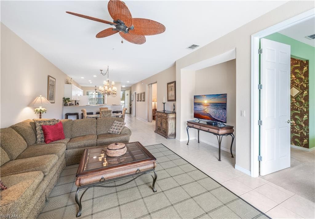 4864 Hampshire Ct 106, Naples, FL 34112-8