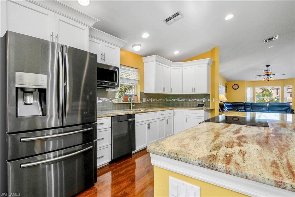 7749 Victoria Cove Ct, Fort Myers, FL 33908-8