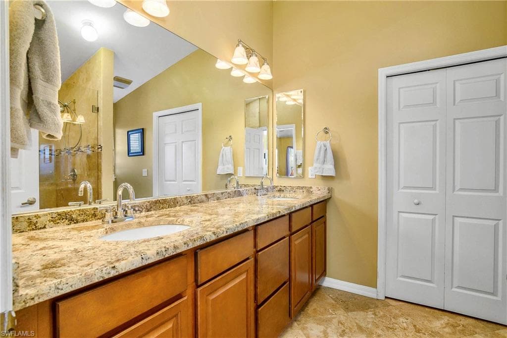 7749 Victoria Cove Ct, Fort Myers, FL 33908-12