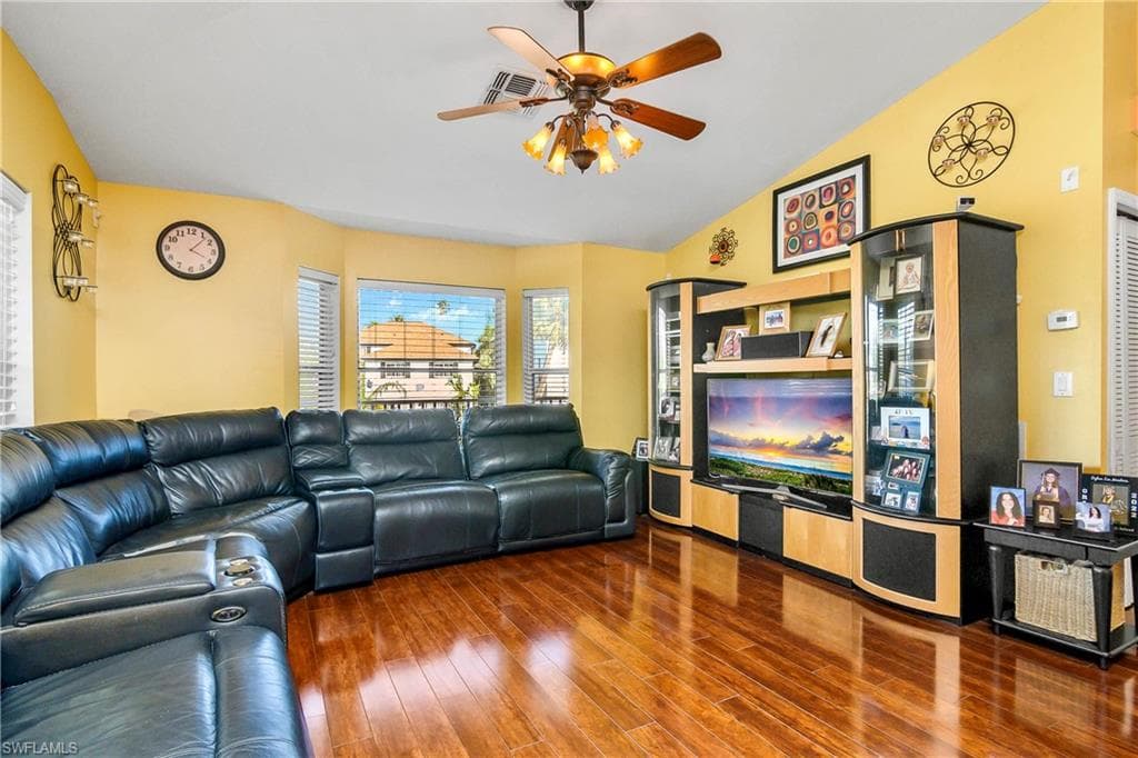 7749 Victoria Cove Ct, Fort Myers, FL 33908-14