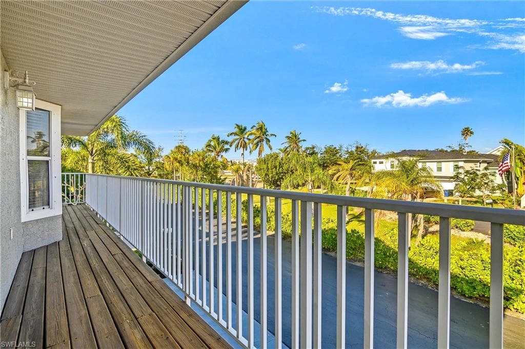 7749 Victoria Cove Ct, Fort Myers, FL 33908-26