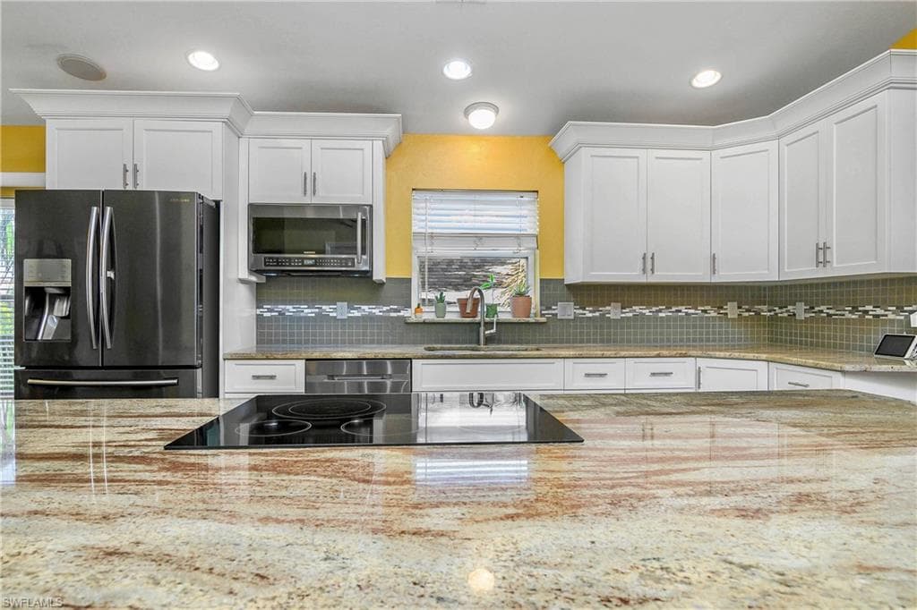7749 Victoria Cove Ct, Fort Myers, FL 33908-7