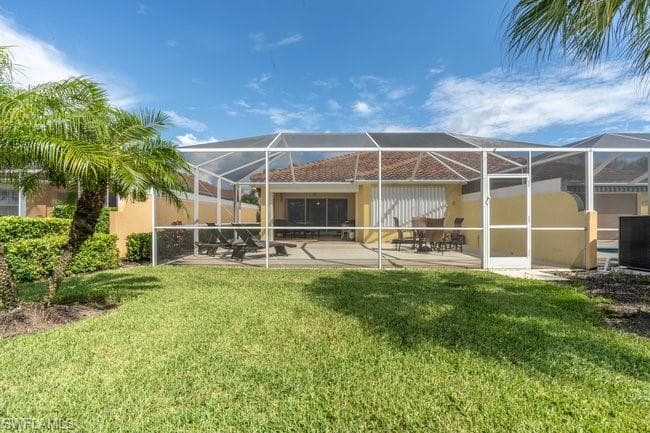 7430 Emilia Ln, Naples, FL 34114-29