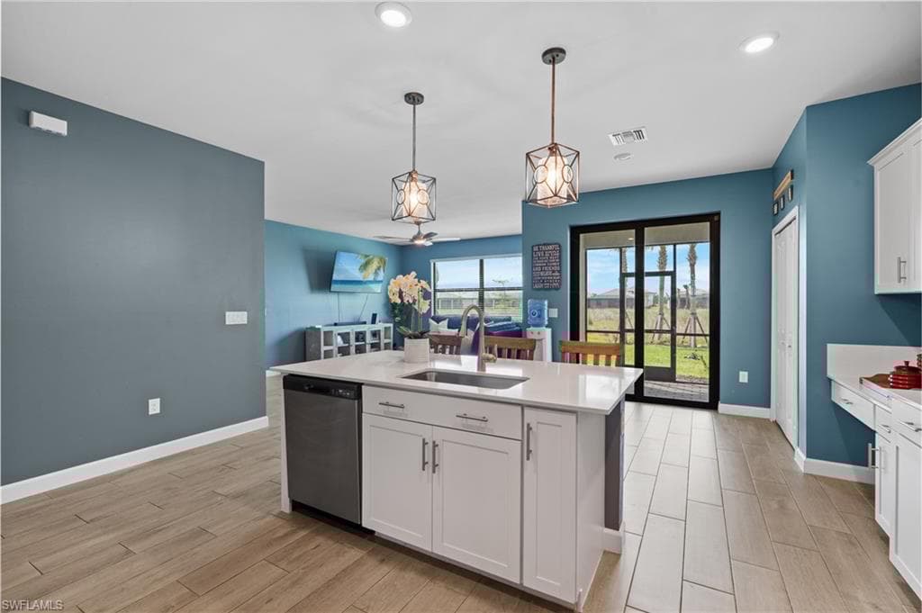 18579 Ives Dr, Estero, FL 33928-13