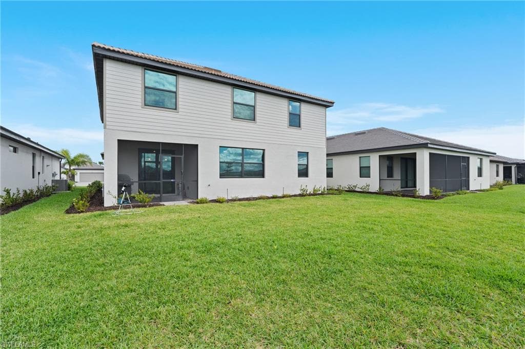 18579 Ives Dr, Estero, FL 33928-36