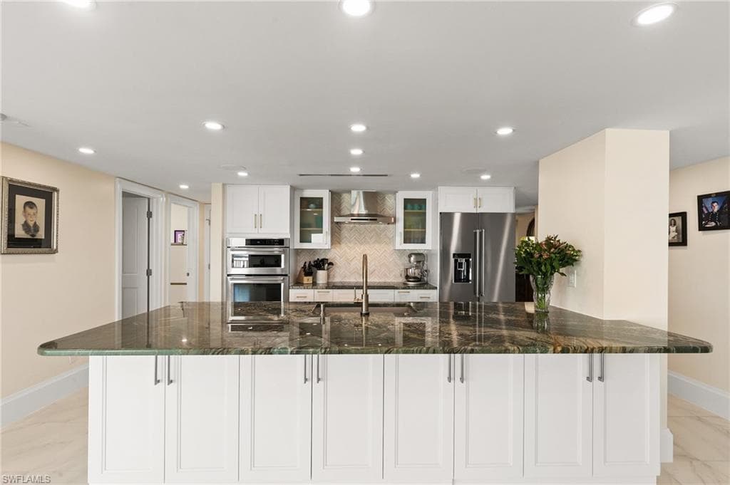 1036 Collier Blvd 804, Marco Island, FL 34145-10