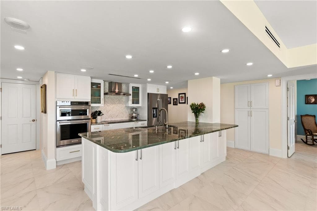 1036 Collier Blvd 804, Marco Island, FL 34145-11