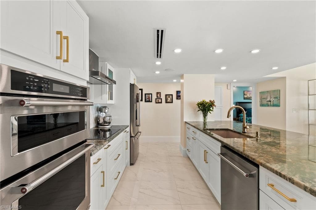 1036 Collier Blvd 804, Marco Island, FL 34145-5