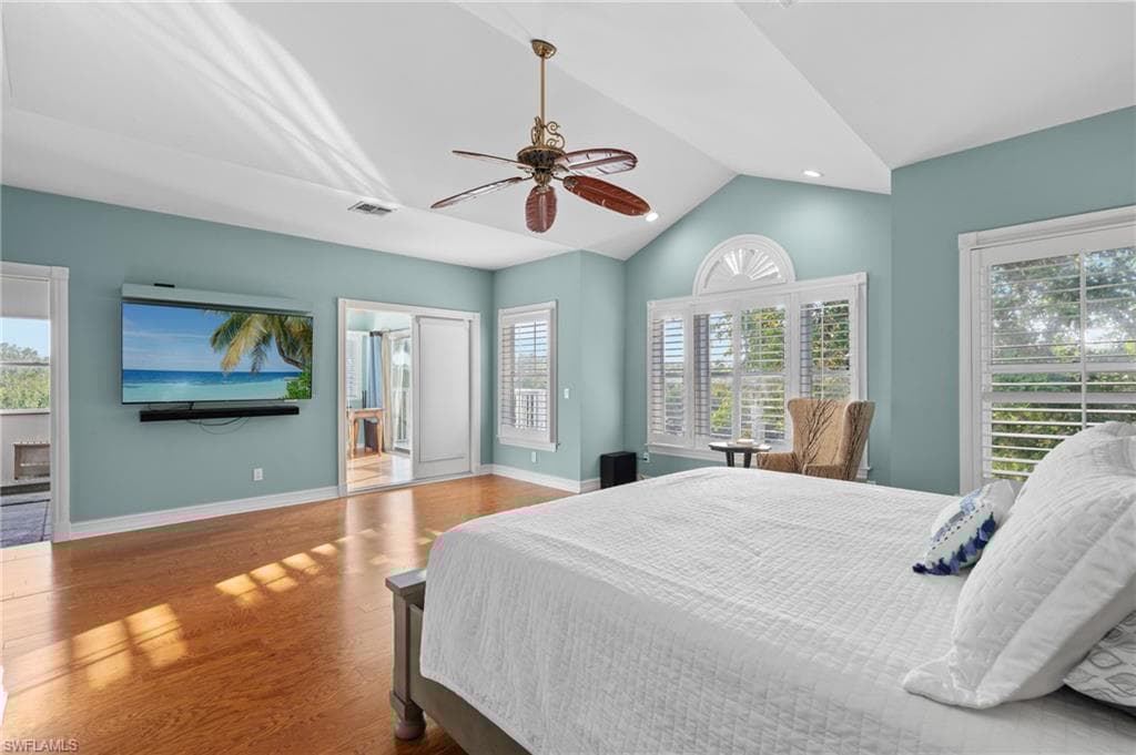 1495 Gordon River Ln, Naples, FL 34104-20