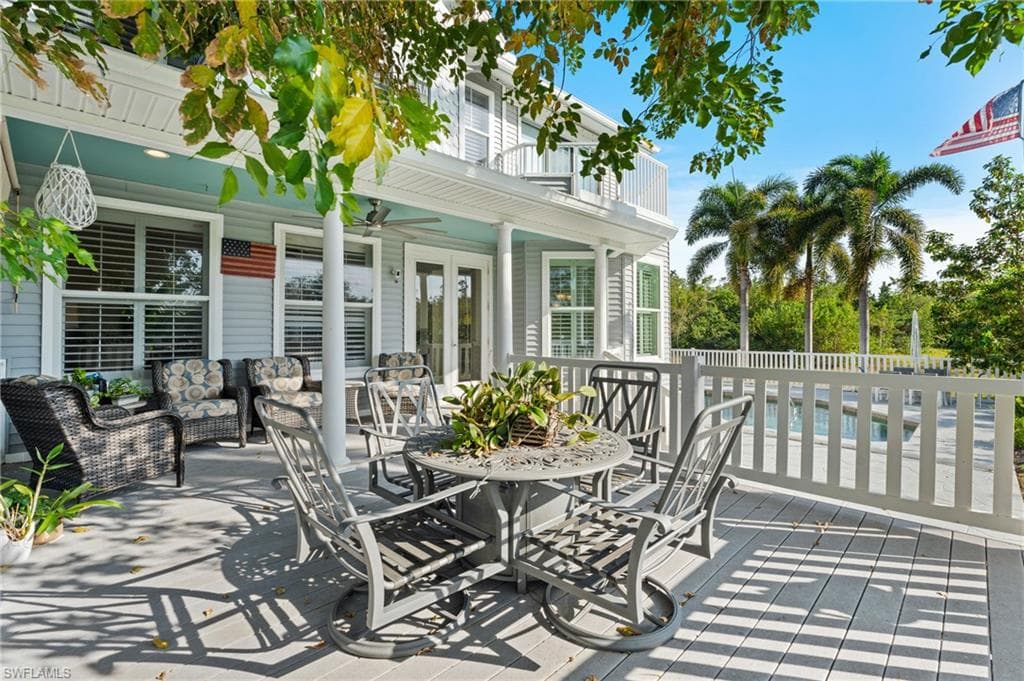 1495 Gordon River Ln, Naples, FL 34104-34