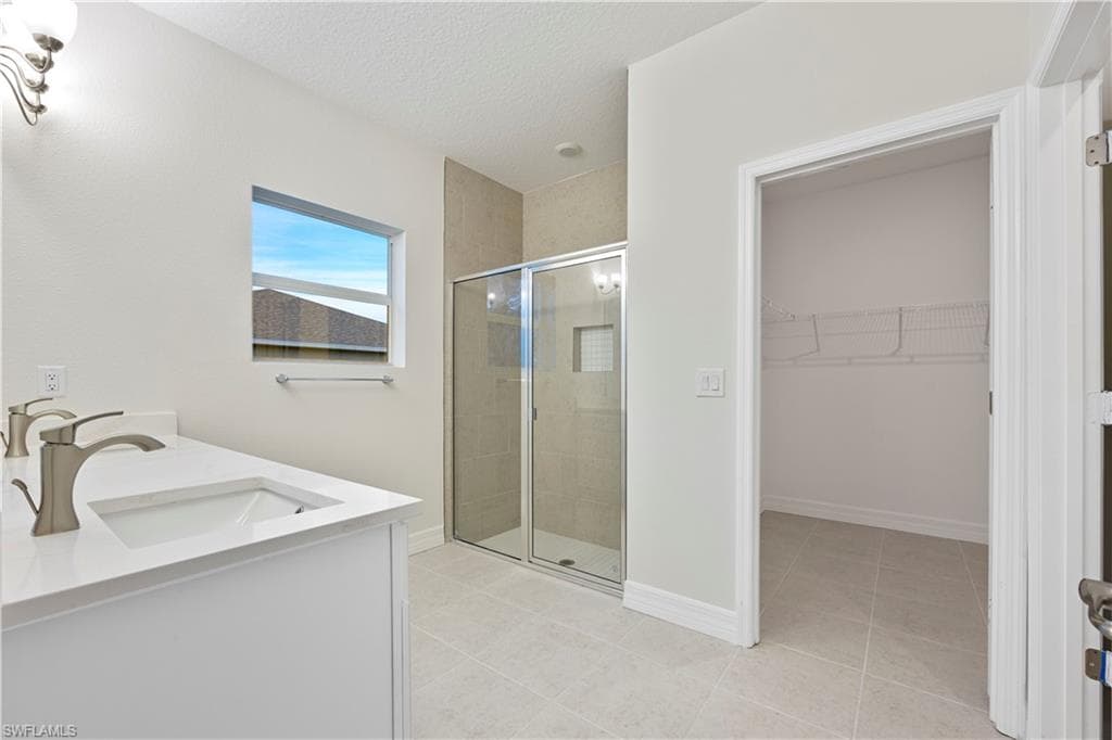5525 Berryman St, Lehigh Acres, FL 33971-19