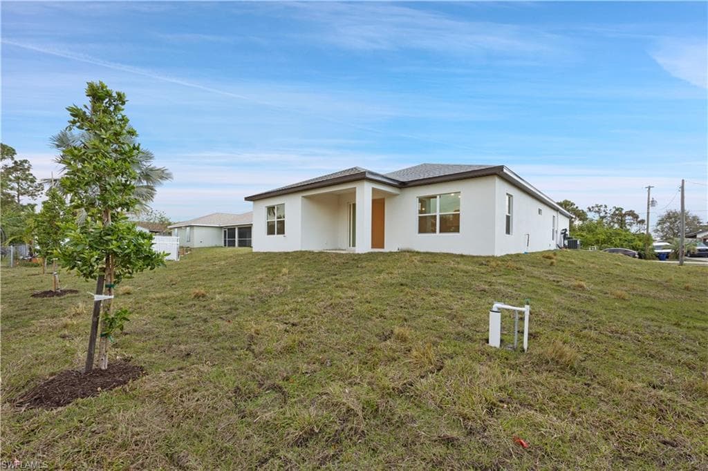 5525 Berryman St, Lehigh Acres, FL 33971-21