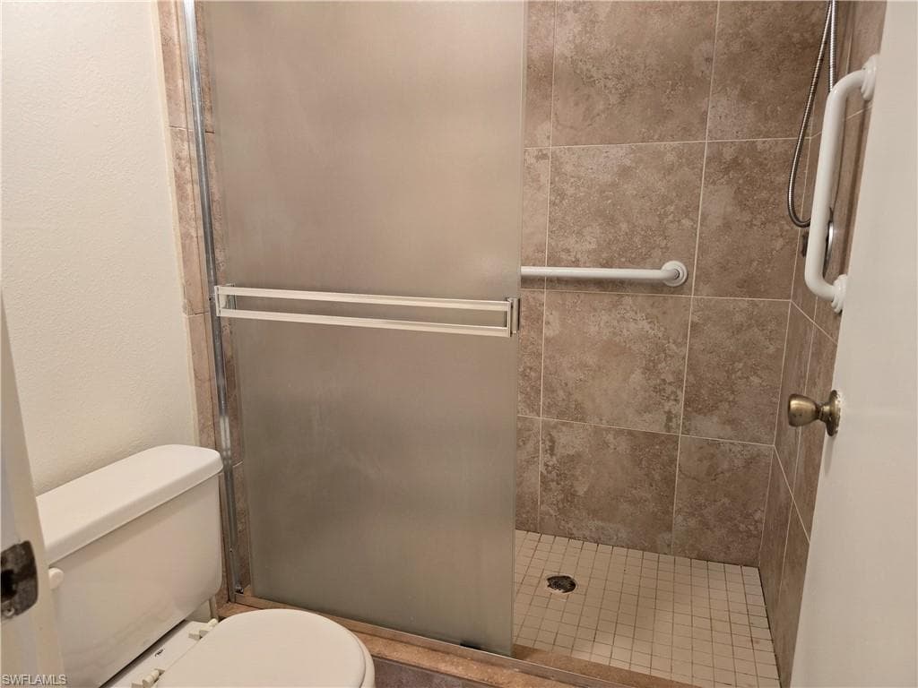 5737 Whitaker Rd C104, Naples, FL 34112-23