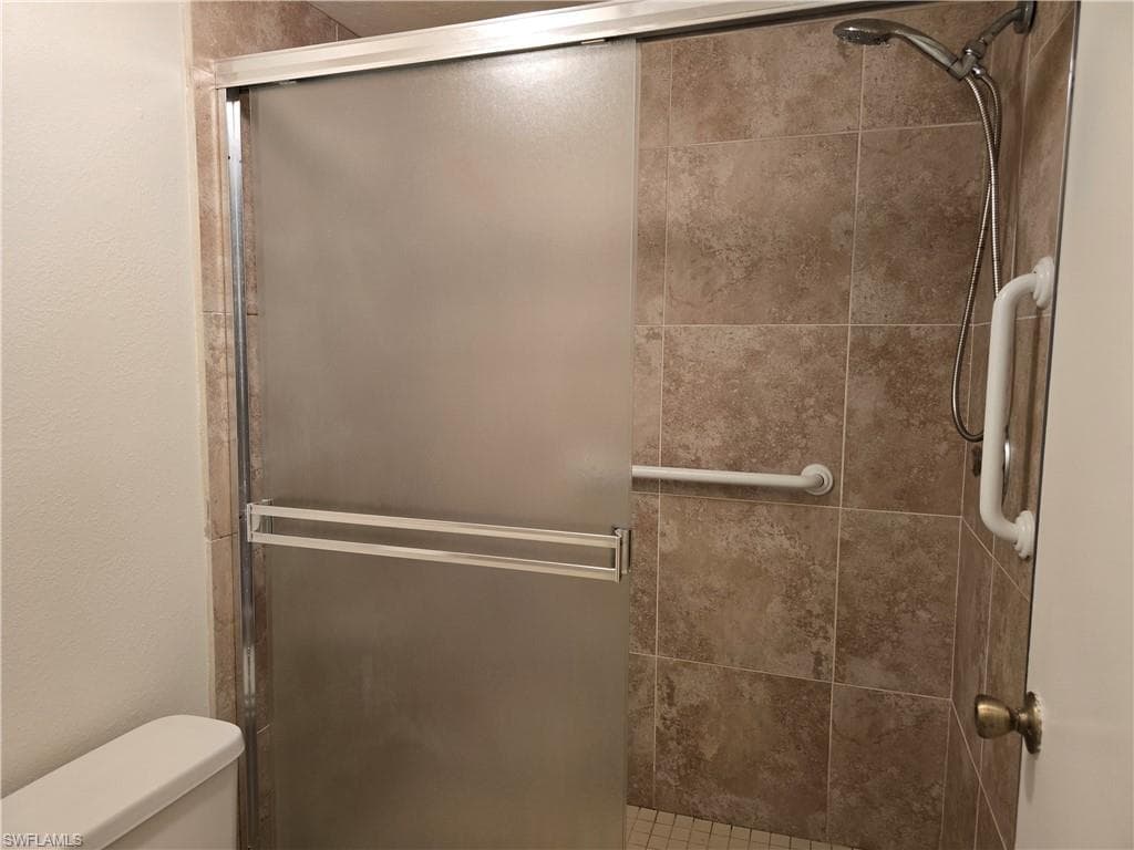 5737 Whitaker Rd C104, Naples, FL 34112-24