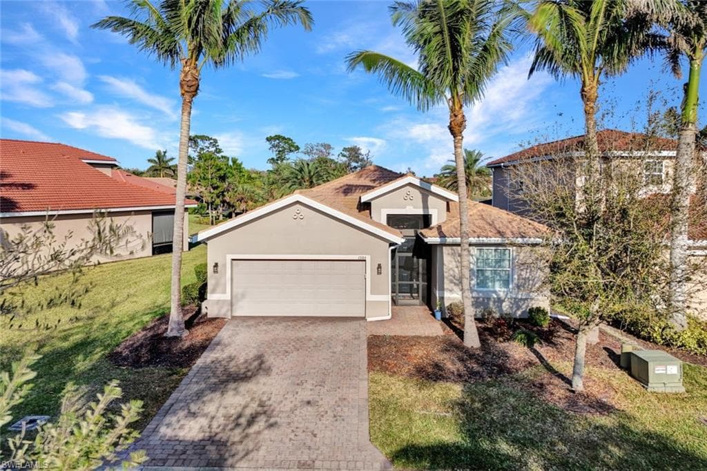 13104 Silver Thorn Loop, North Fort Myers, FL 33903-1