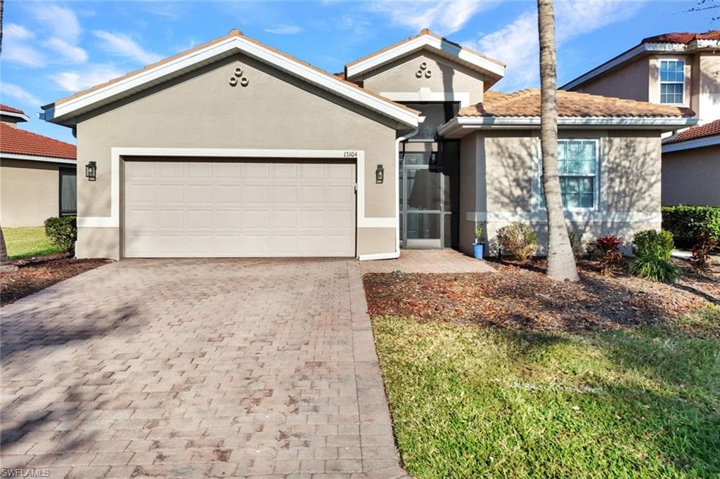 13104 Silver Thorn Loop, North Fort Myers, FL 33903-3