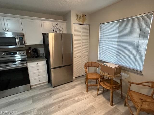 3705 Amberly Cir F101, Naples, FL 34112-8