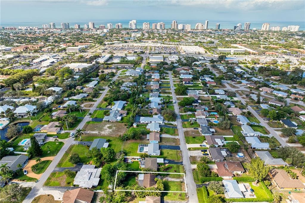 1246 Hilltop Dr, Naples, FL 34103-5