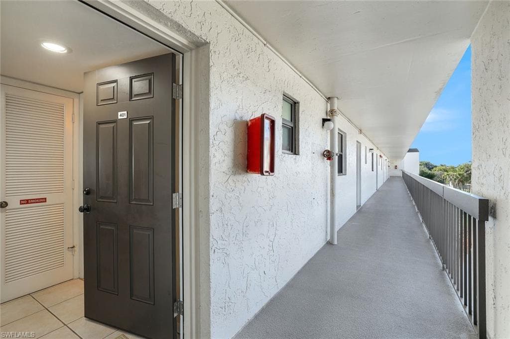 1027 Anglers Cv B-401, Marco Island, FL 34145-20