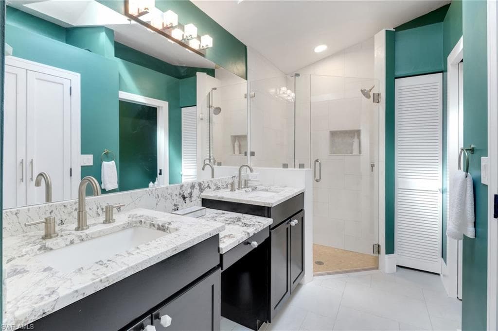 1139 Jardin Dr, Naples, FL 34104-18