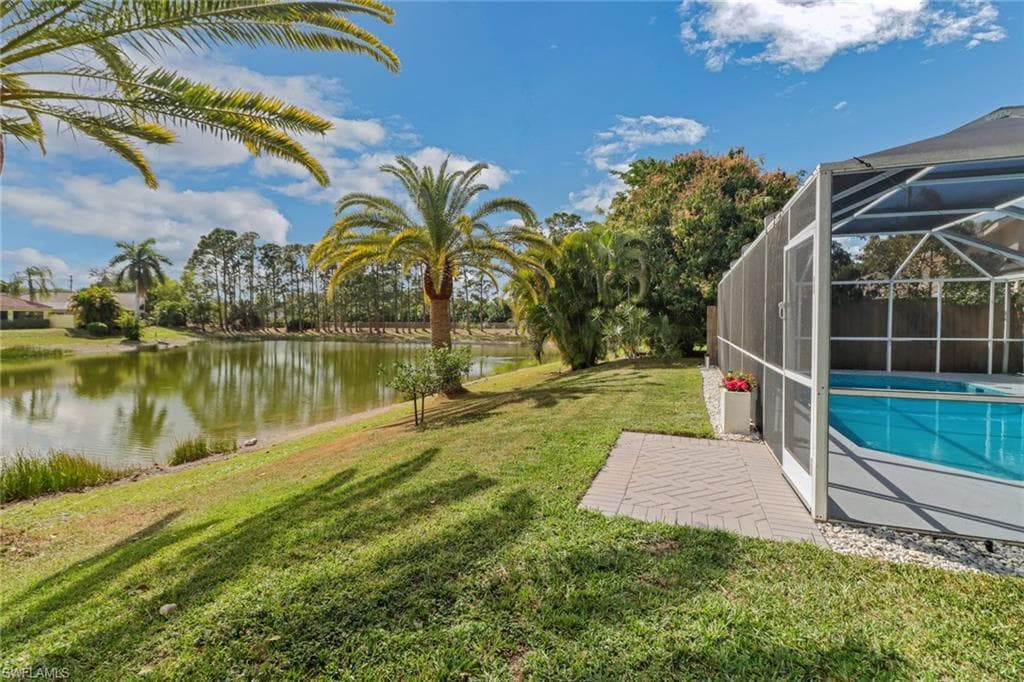 1139 Jardin Dr, Naples, FL 34104-24