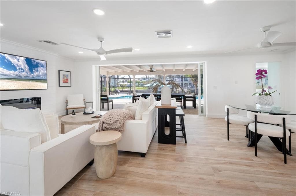 418 Germain Ave, Naples, FL 34108-10