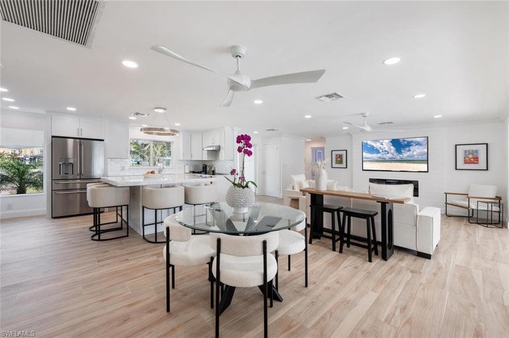 418 Germain Ave, Naples, FL 34108-14
