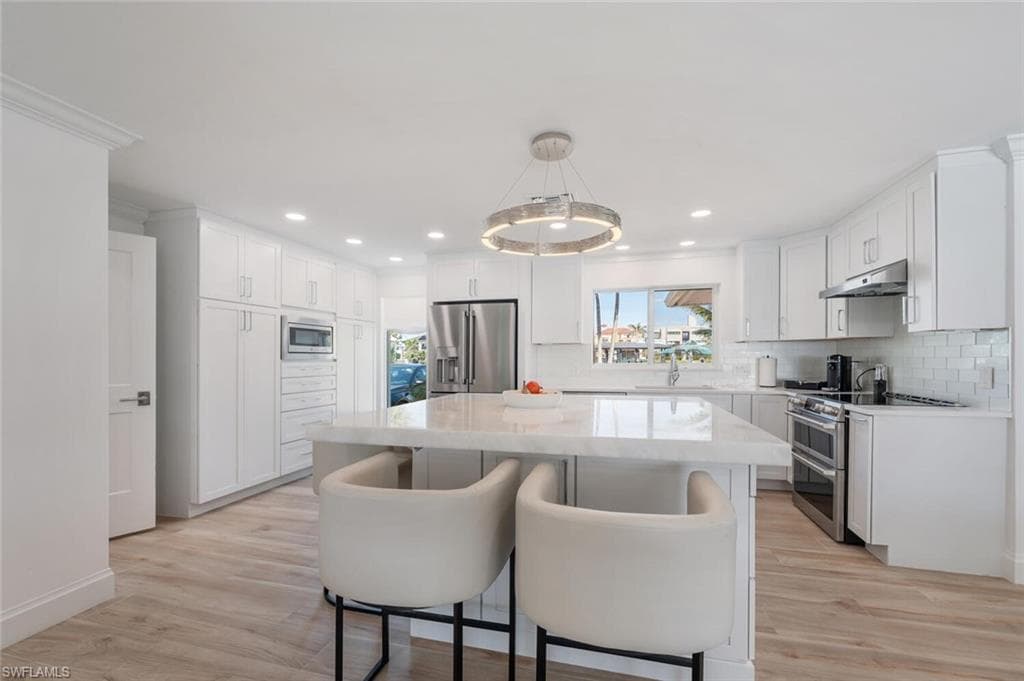 418 Germain Ave, Naples, FL 34108-18