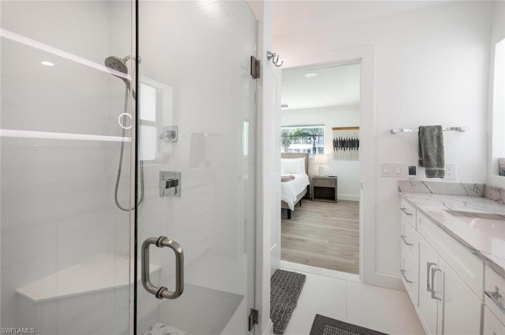 418 Germain Ave, Naples, FL 34108-28