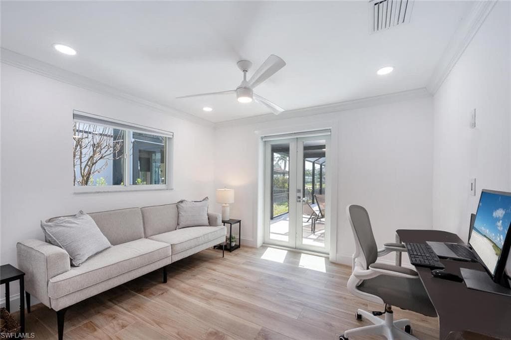418 Germain Ave, Naples, FL 34108-30