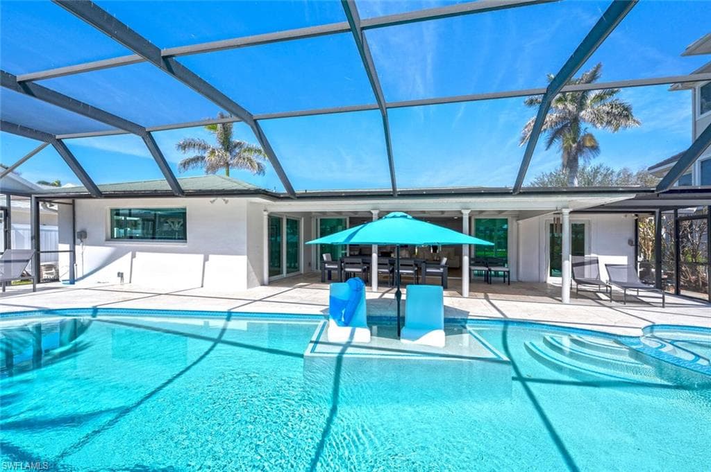 418 Germain Ave, Naples, FL 34108-39