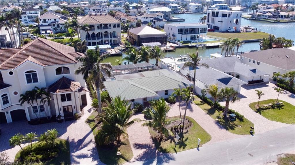 418 Germain Ave, Naples, FL 34108-5