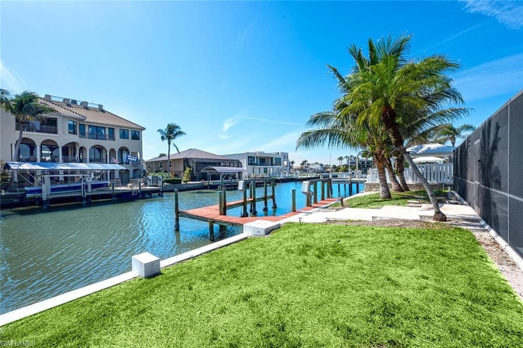 418 Germain Ave, Naples, FL 34108-6