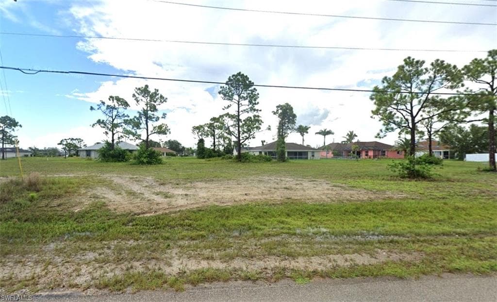 2823 El Dorado Blvd N, Cape Coral, FL 33993-2