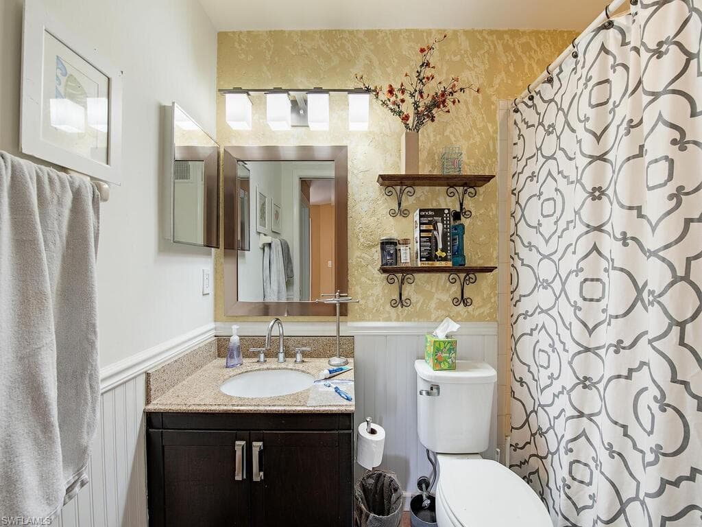 5767 Deauville Cir D301, Naples, FL 34112-11