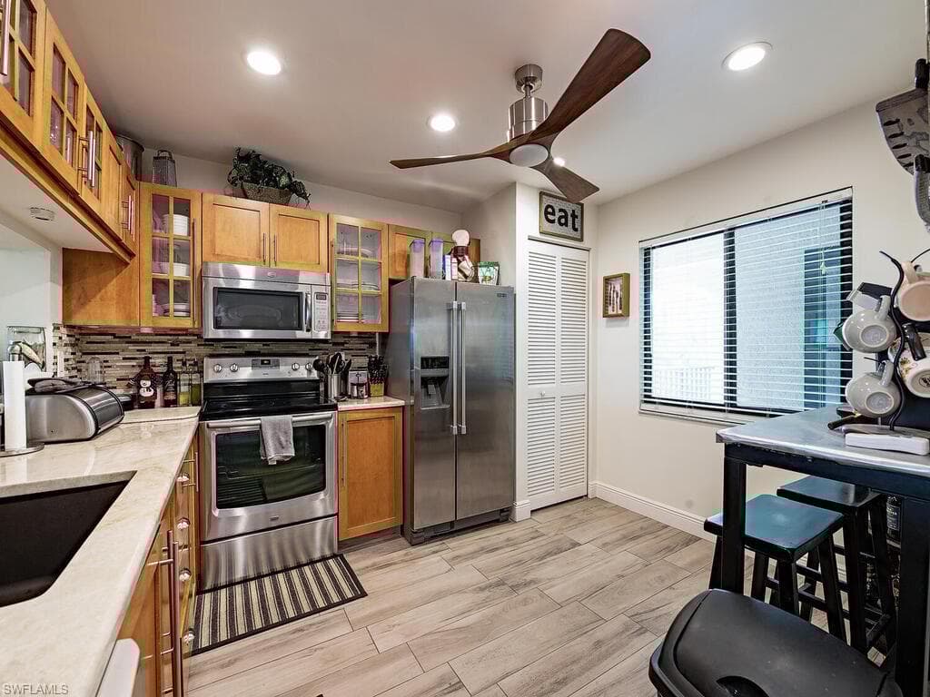 5767 Deauville Cir D301, Naples, FL 34112-7