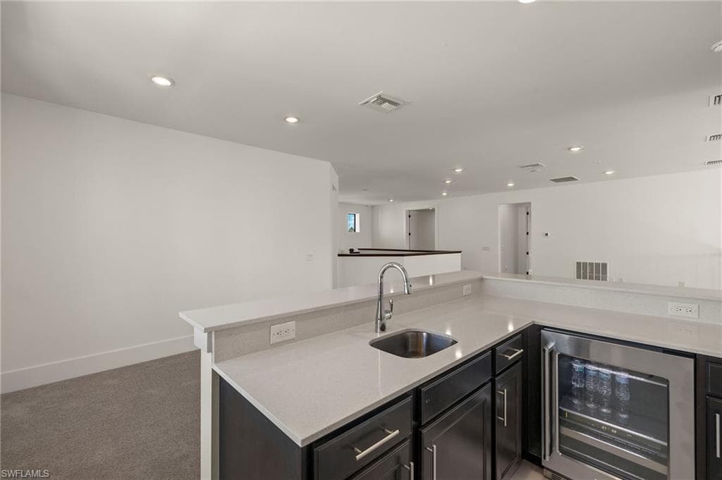16153 Verilyn Cir, Naples, FL 34110-39