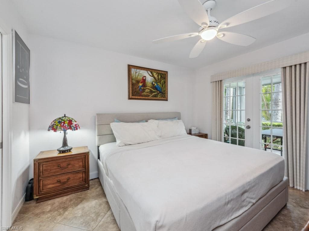 850 Elkhorn Ct 213, Marco Island, FL 34145-10