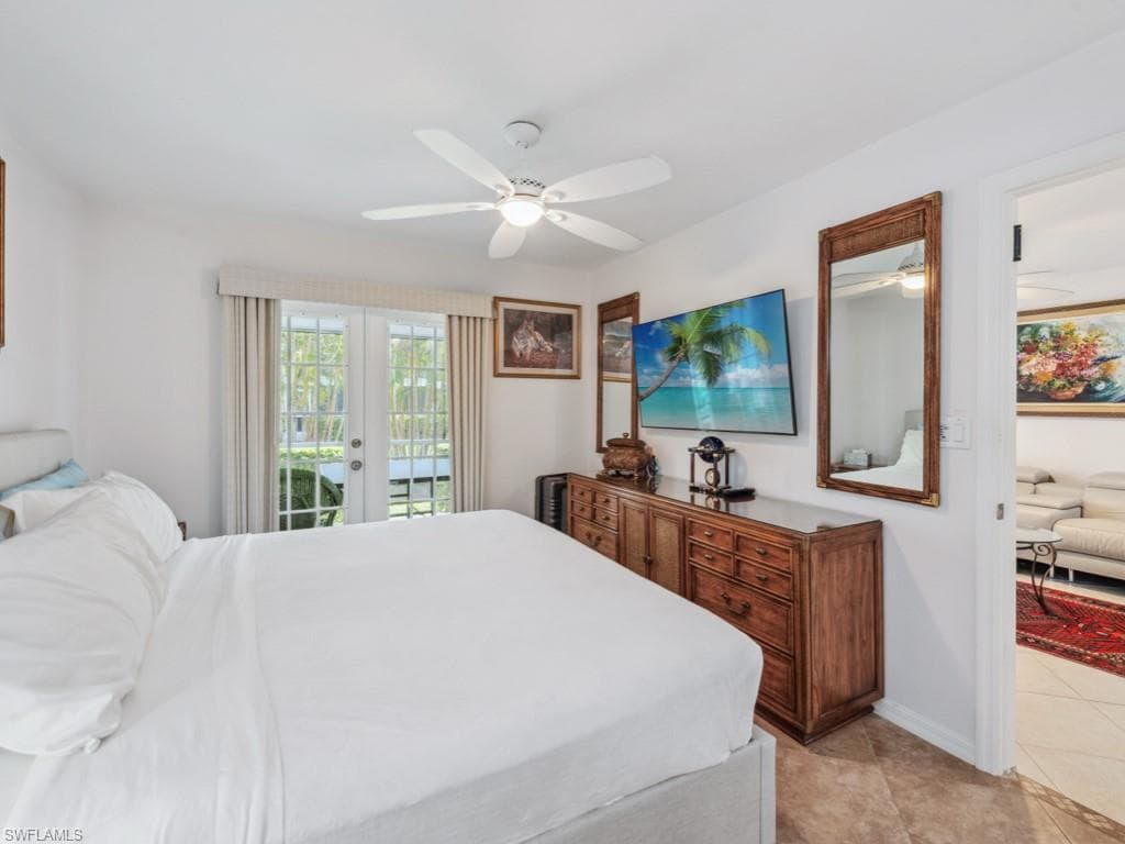 850 Elkhorn Ct 213, Marco Island, FL 34145-11