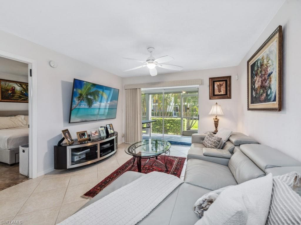 850 Elkhorn Ct 213, Marco Island, FL 34145-7