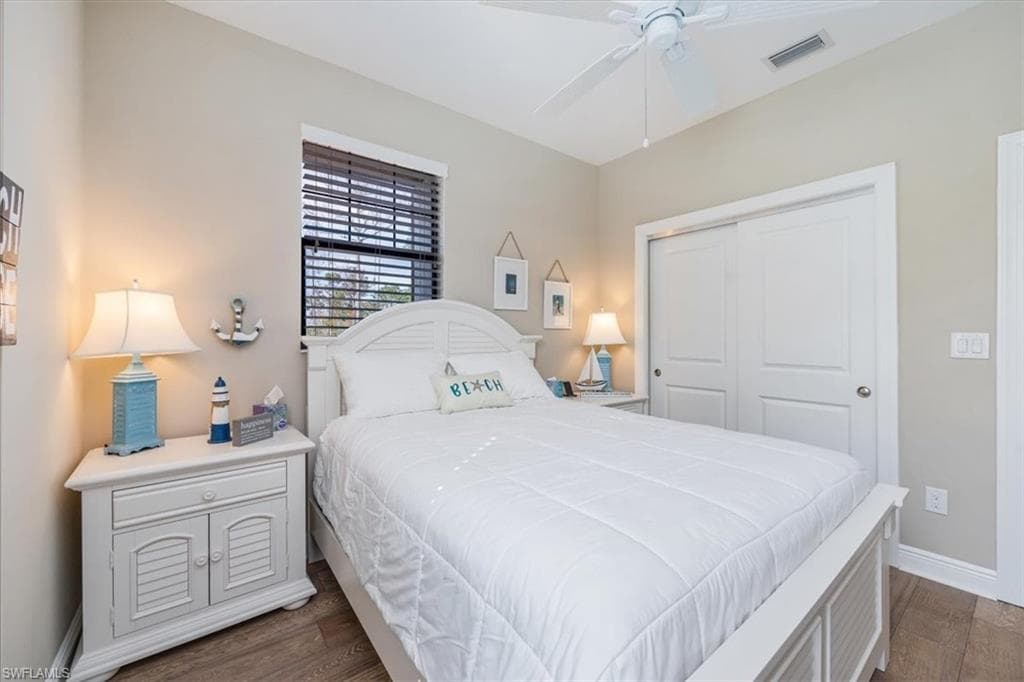15201 Butler Lake Dr 202, Naples, FL 34109-18