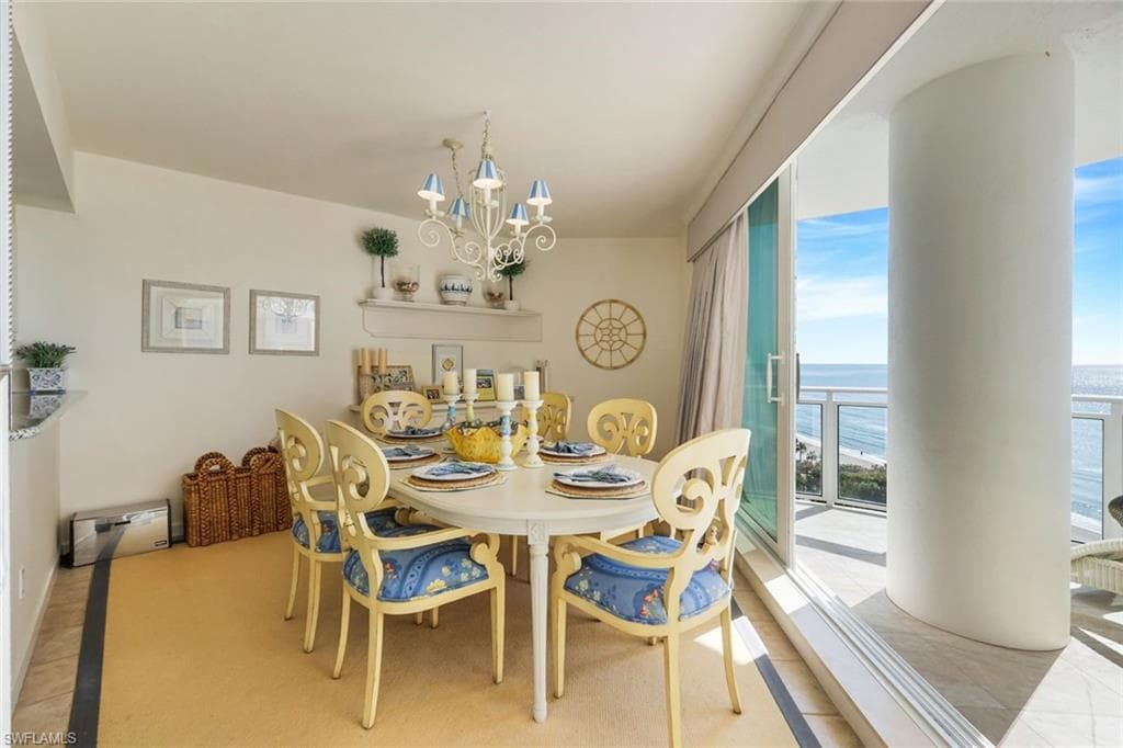 8231 Bay Colony Dr 903, Naples, FL 34108-15