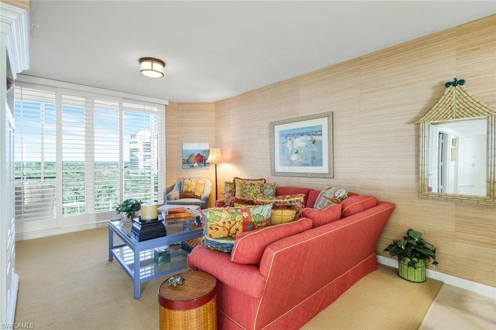 8231 Bay Colony Dr 903, Naples, FL 34108-21