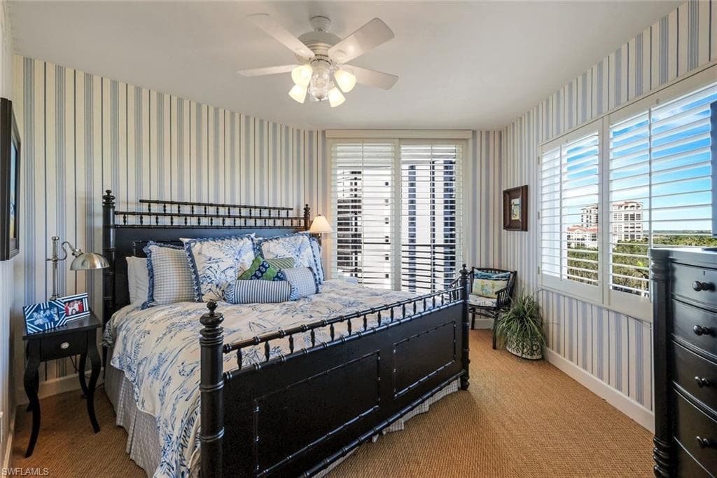 8231 Bay Colony Dr 903, Naples, FL 34108-29