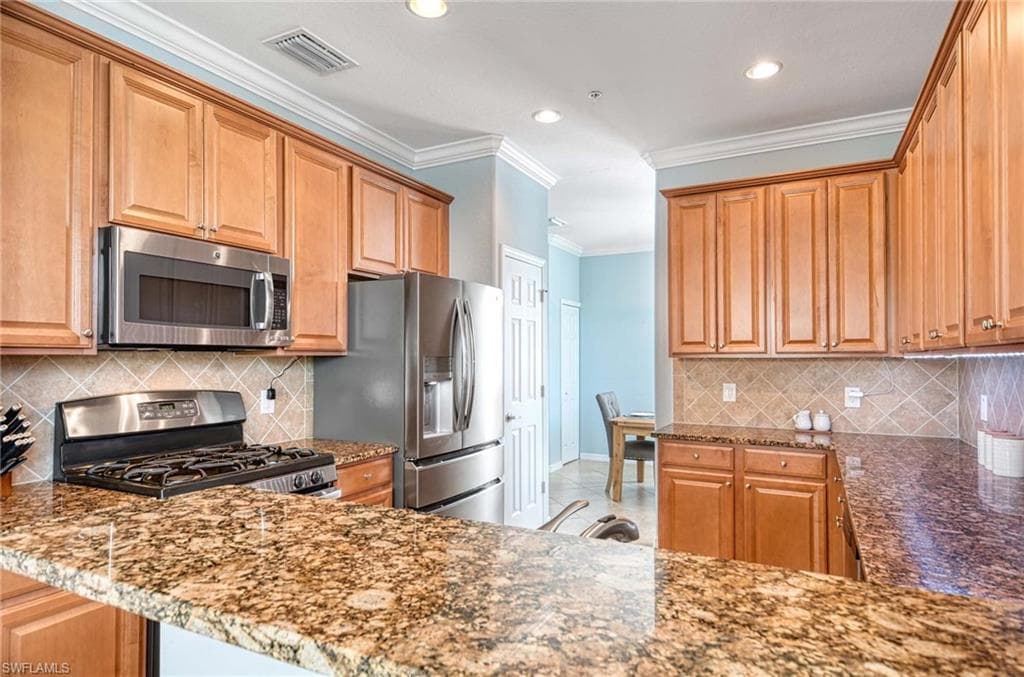 3159 Serena Ln 201, Naples, FL 34114-7