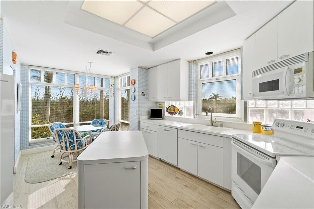 253 Barefoot Beach Blvd 206, Bonita Springs, FL 34134-9