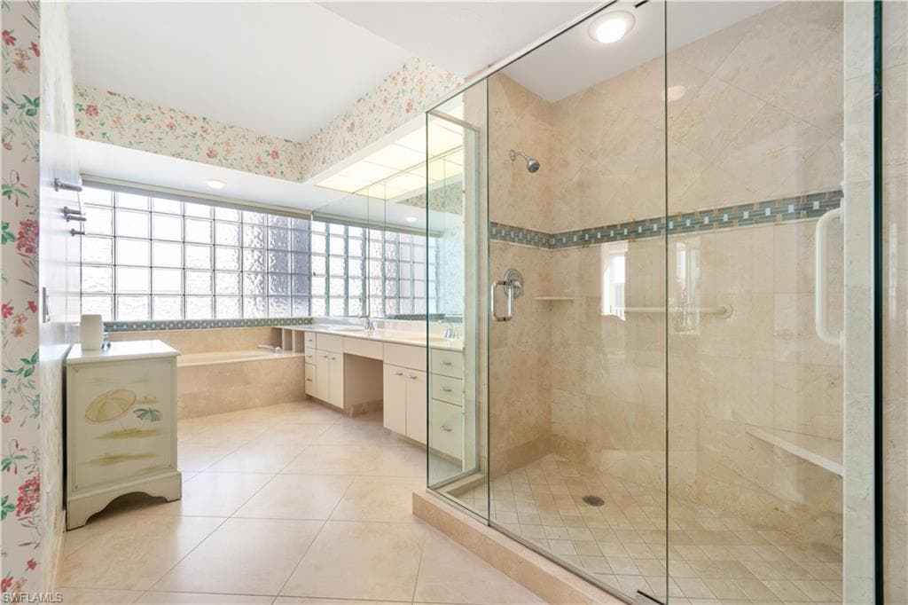 253 Barefoot Beach Blvd 206, Bonita Springs, FL 34134-22